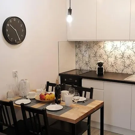 The Yellow Apartamento